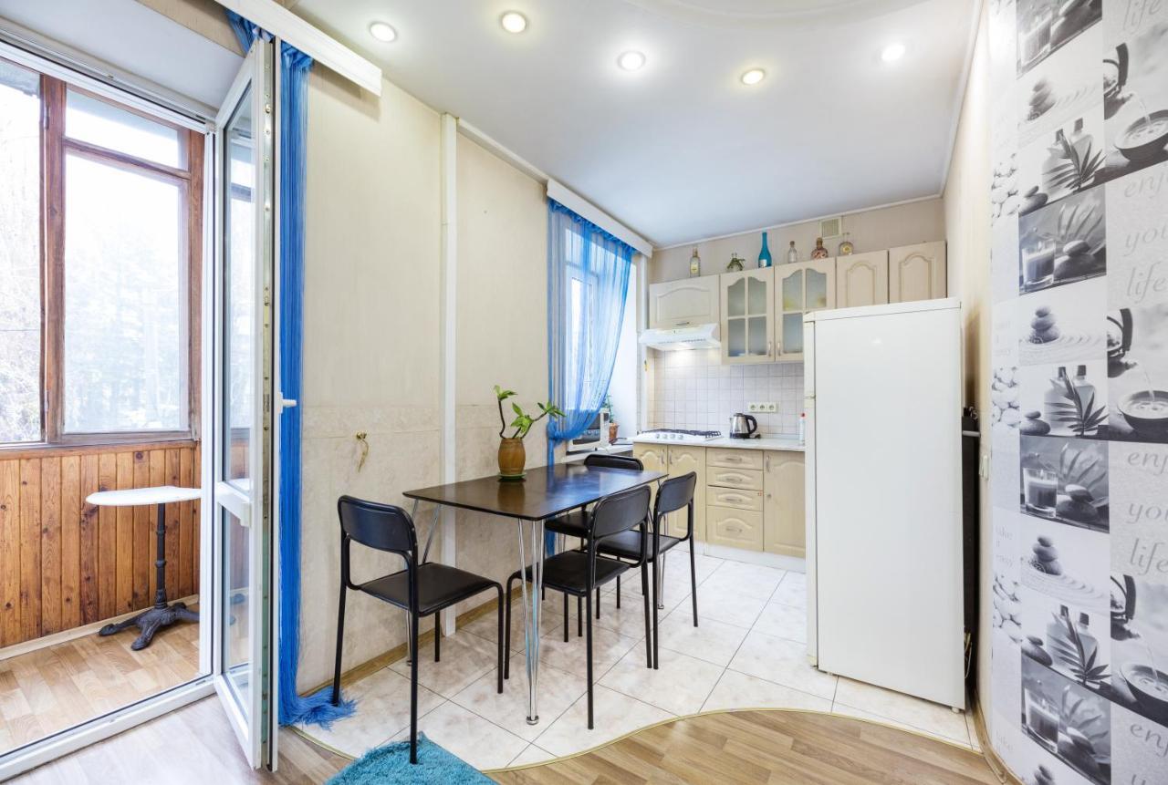 На Палаце Спорта Kyiv Exterior foto